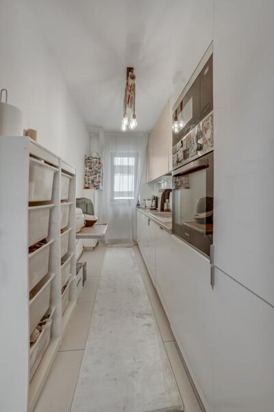 Gheorghe Ionescu Sisesti 119, suprafata totala 145 mp, ready to move in, decomandat,