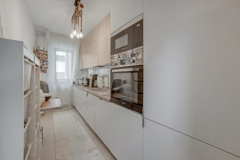 Gheorghe Ionescu Sisesti 119, suprafata totala 145 mp, ready to move in, decomandat,