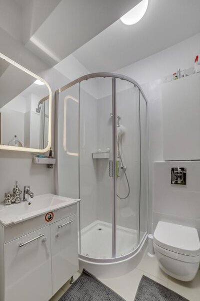 Gheorghe Ionescu Sisesti 119, suprafata totala 145 mp, ready to move in, decomandat,